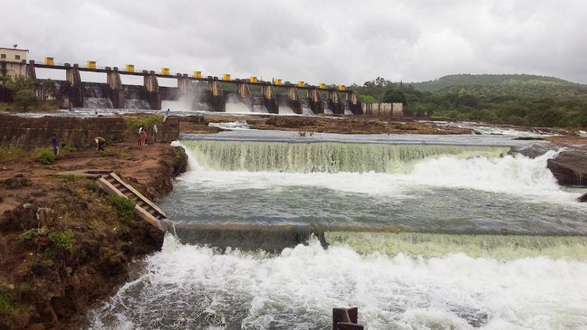 Pune: Heavy Rains Boost Water Levels in Key Dams, Storage Improves Significantly Compared to Last Year