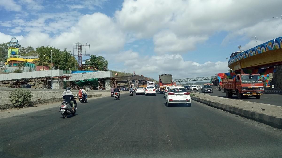 Pune Chandani Chowk Foot Overbridge