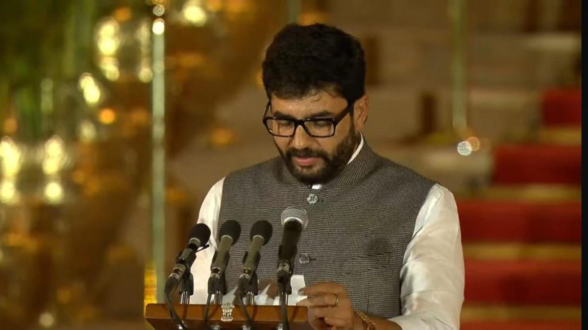 Pune MP Murlidhar Mohol 24x7 Jan Sanchar Kendra inauguration