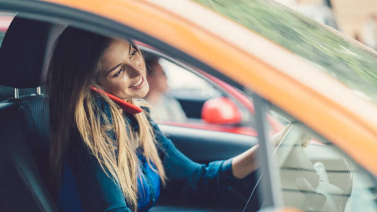 Pune RTO plans heavy fines for drivers using phones