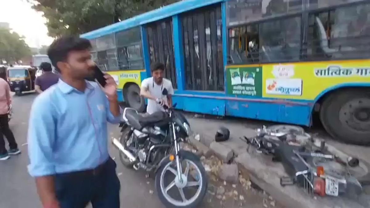 PMPML Bus Accident Chandni Chowk