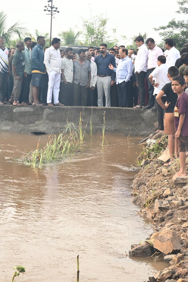 Pune: Administration Swings into Action Post-Flooding, Activates 24x7 Disaster Control Rooms 3 Gr94RhNWsAAzTEp