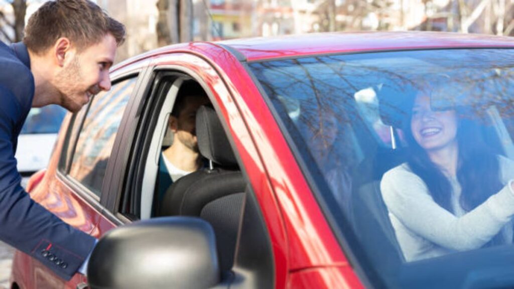 Maharashtra News: After Bike Pooling, Government Approves Carpooling Through Mobile Apps and Web Platforms