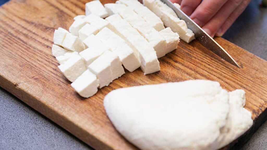 How to Identify Real or Fake Paneer at Home: Simple Tricks to Ensure Authenticity
