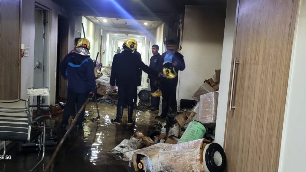 Pune: Early Morning Fire at Platinum Square Office in Viman Nagar, No Injuries Reported 1 Pune fire at Platinum Square