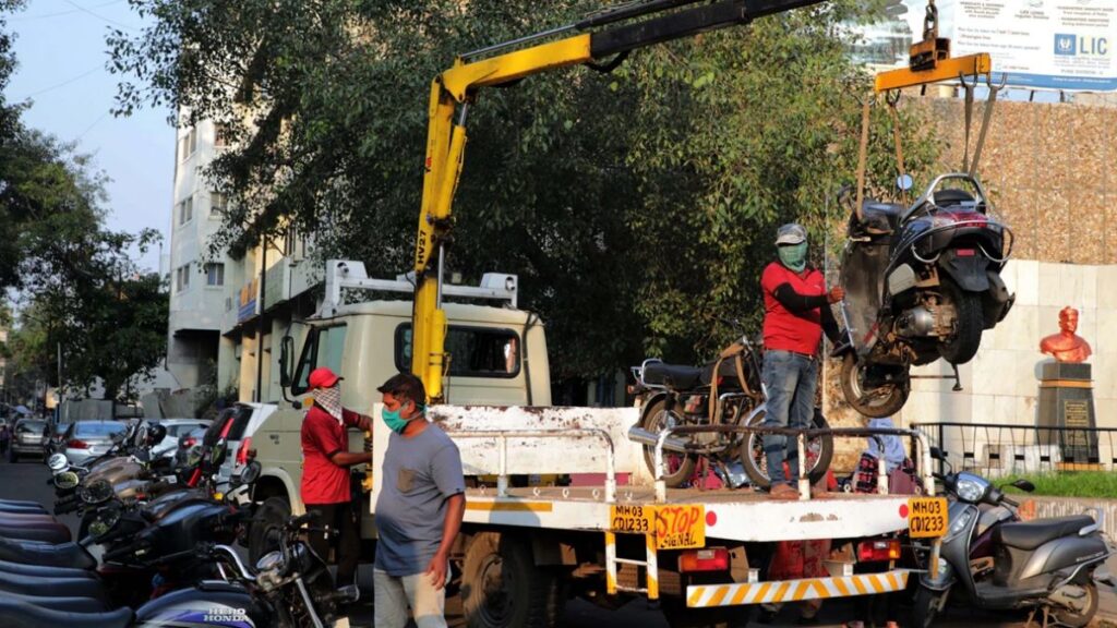 Pune: Relief for Vehicle Owners as Towing Fines Now Apply Only in Absence During ‘No Parking’ Violations 1 Pune parking fines towing charges
