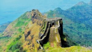 Pune: Young Woman Dies After Slipping from Rajgad Fort’s Balekilla, Plunges 400 Feet into Gorge