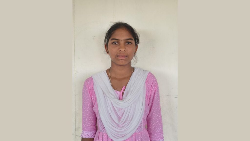 Historic Achievement: Rajeshwari Becomes First Tribal Girl from Kalvarayan Hills to Crack IIT with AIR 417