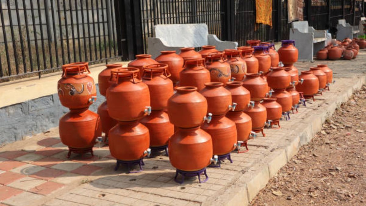 Pune: How Long Can You Safely Store Water in a Matka Before It Becomes ...