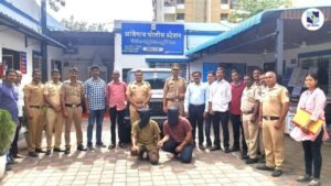 Pune police arrest bag snatchers Ambegaon