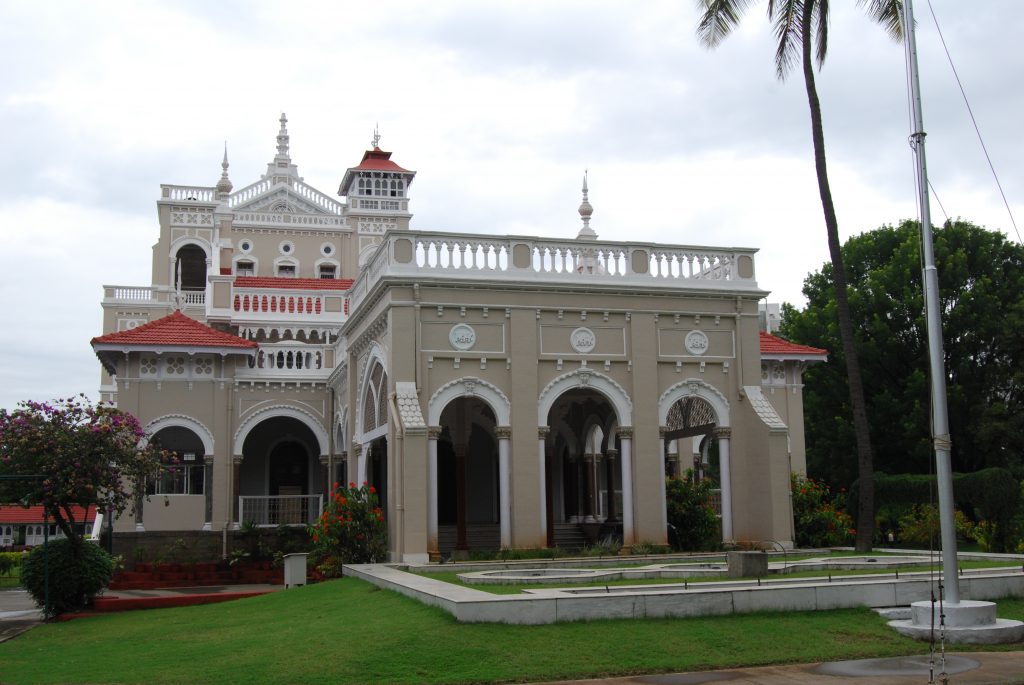 Best Places to Visit in Pune: Forts, Palaces, and Scenic Getaways 6 Best Places to Visit in Pune