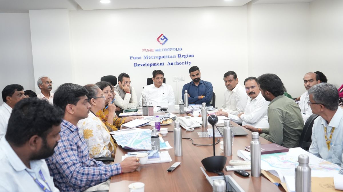 PMRDA Pune traffic projects