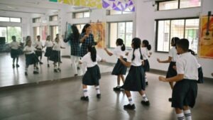 Maharashtra student clubs