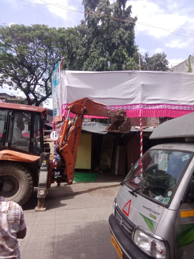 Pune: PMC Launches Major Drive Against Road Encroachments and Illegal Vendors 2 Pune encroachment removal