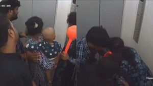 Pune lift collapse