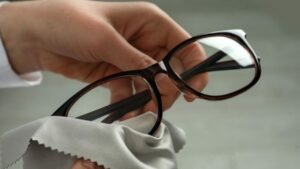 keep your glasses clean and scratch-free