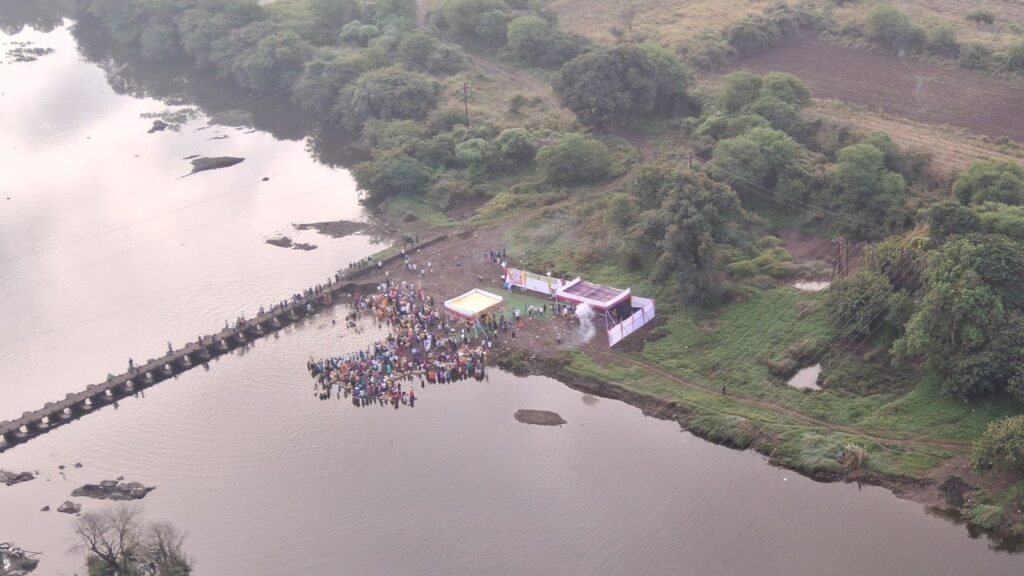 Pune: Hinjawadi Residents Perform Chhath Puja on the Banks of Mula River with Devotion and Unity 2 Hinjawadi Residents Celebrate Chhath Puja
