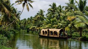 Kerala backwaters in Rs 10,000
