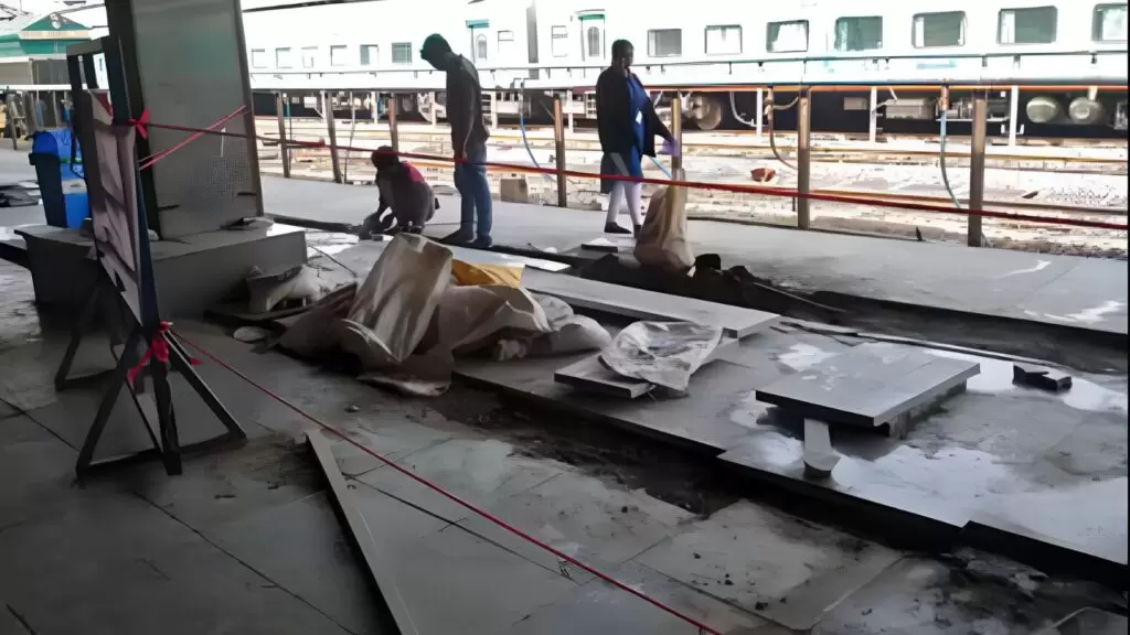 Pune Railway Station benches