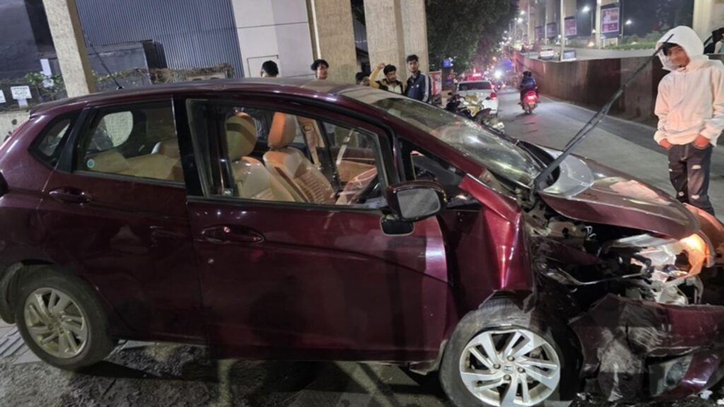 Speeding car crashes into Pune Metro pillar