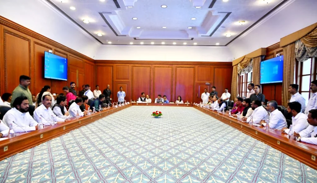 Meeting for Purandar airport