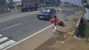 Speeding Car Collides With Scooter in Horrific Highway Crash; Viral Video Sparks Debate Over Fault