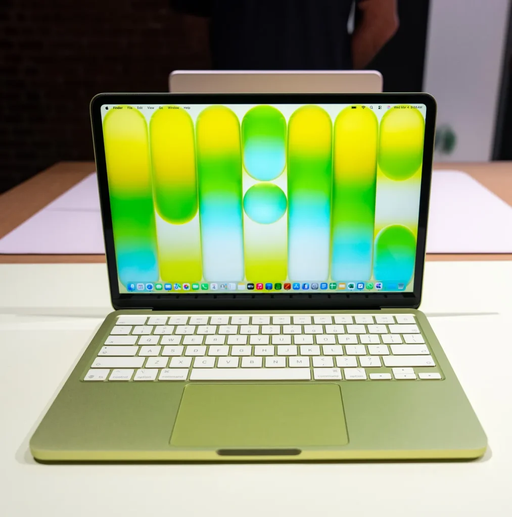 Display Design and Colors