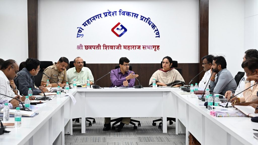 Officials attending a PMRDA disaster management meeting led by Municipal Commissioner Dr. Abhijit Chaudhary to discuss pre-monsoon preparations.