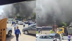Two side-by-side image of the fire that broke out at a furniture shop in Pune's Handewadi.