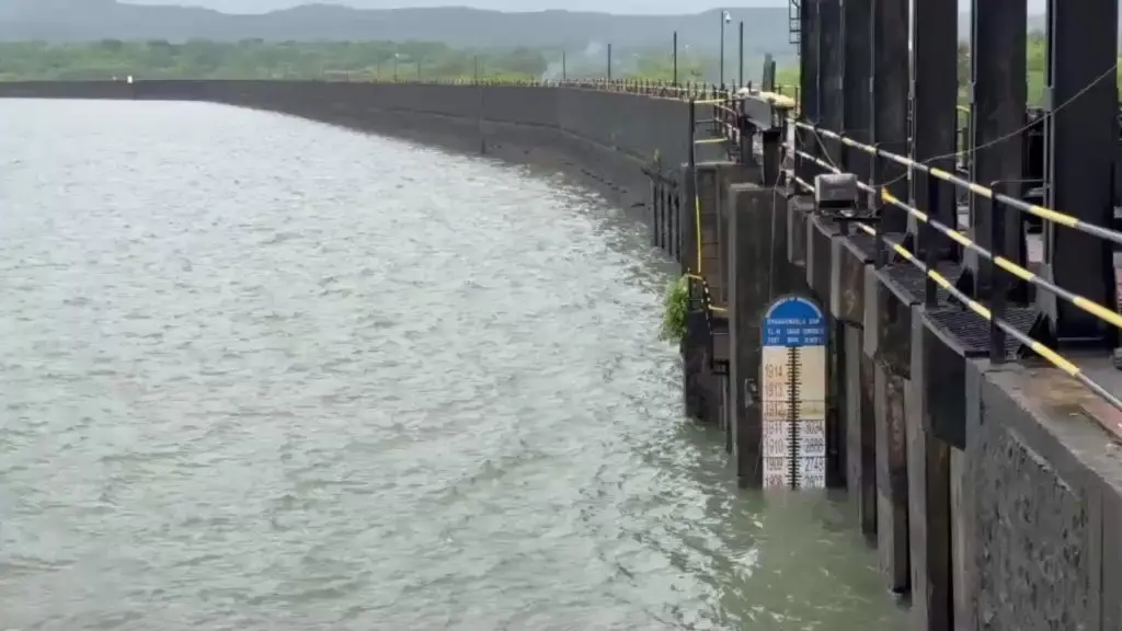 Pune dam water storage levels