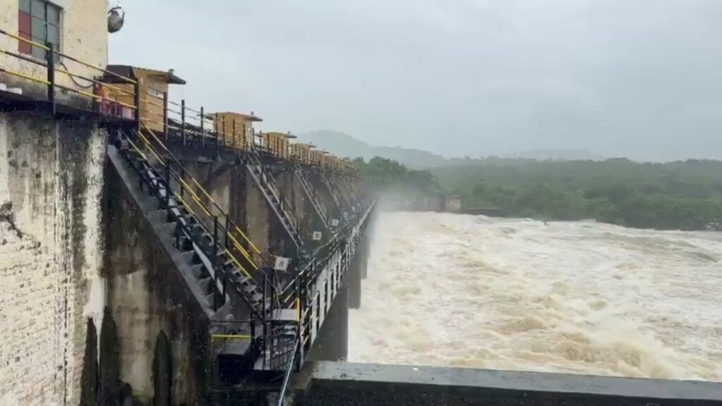 Khadakwasla Dam Discharge Increased