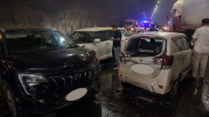 Mumbai-Pune Expressway accident today
