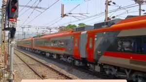 Bengaluru Mumbai Vande Bharat Sleeper train Pune