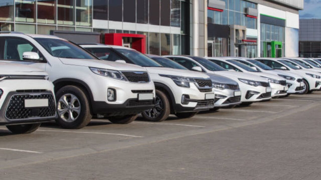 Pune vehicle registrations
